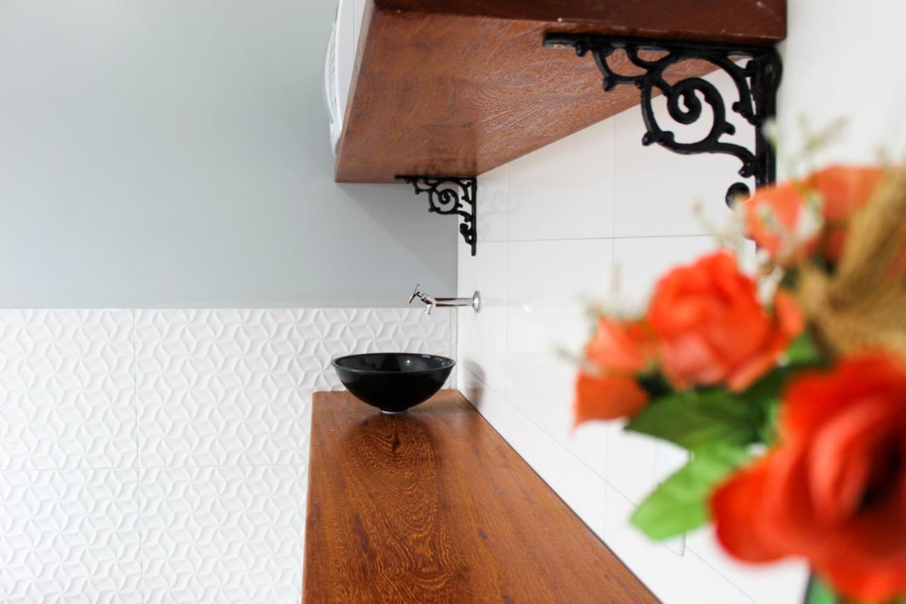 Xxcasa Olinda - Estudios E Suites Com Piscina, Ar, Wifi E Estacionamento Порту-Белу Экстерьер фото